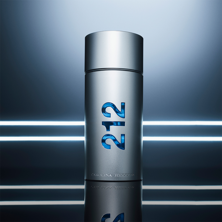 Carolina Herrera 212 Men NYC Eau De Toilette 100ml Bărbați