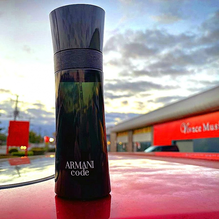 Giorgio Armani Code Eau de Toilette Bărbați 75ml (Old Pack)