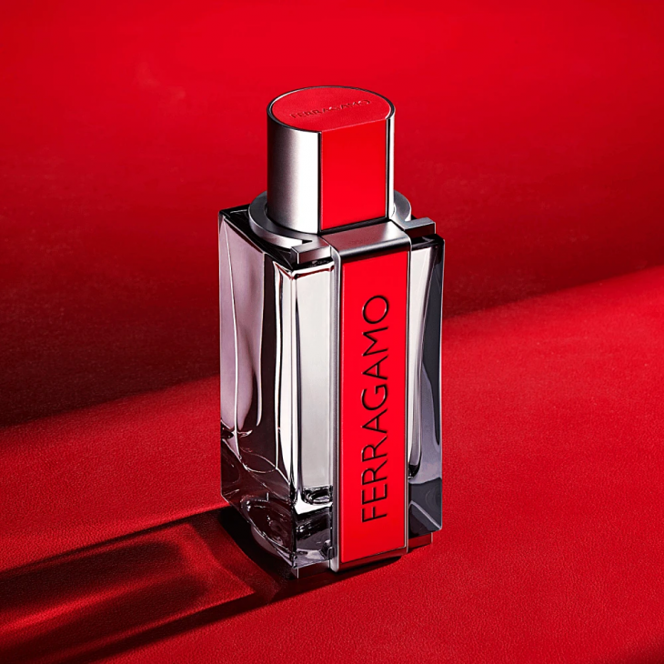 Salvatore Ferragamo Red Leather Apă de Parfum Bărbați 100ml 