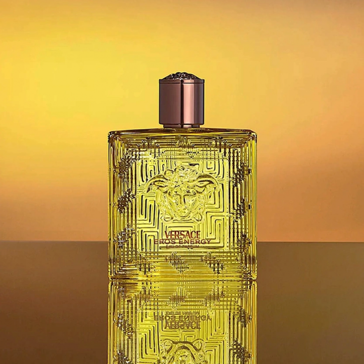 Set Cadou Versace Eros Energy EDP 50 ml + Gel de Baie & Duș 2 în 1 50 ml + Balsam After Shave 50 ml
